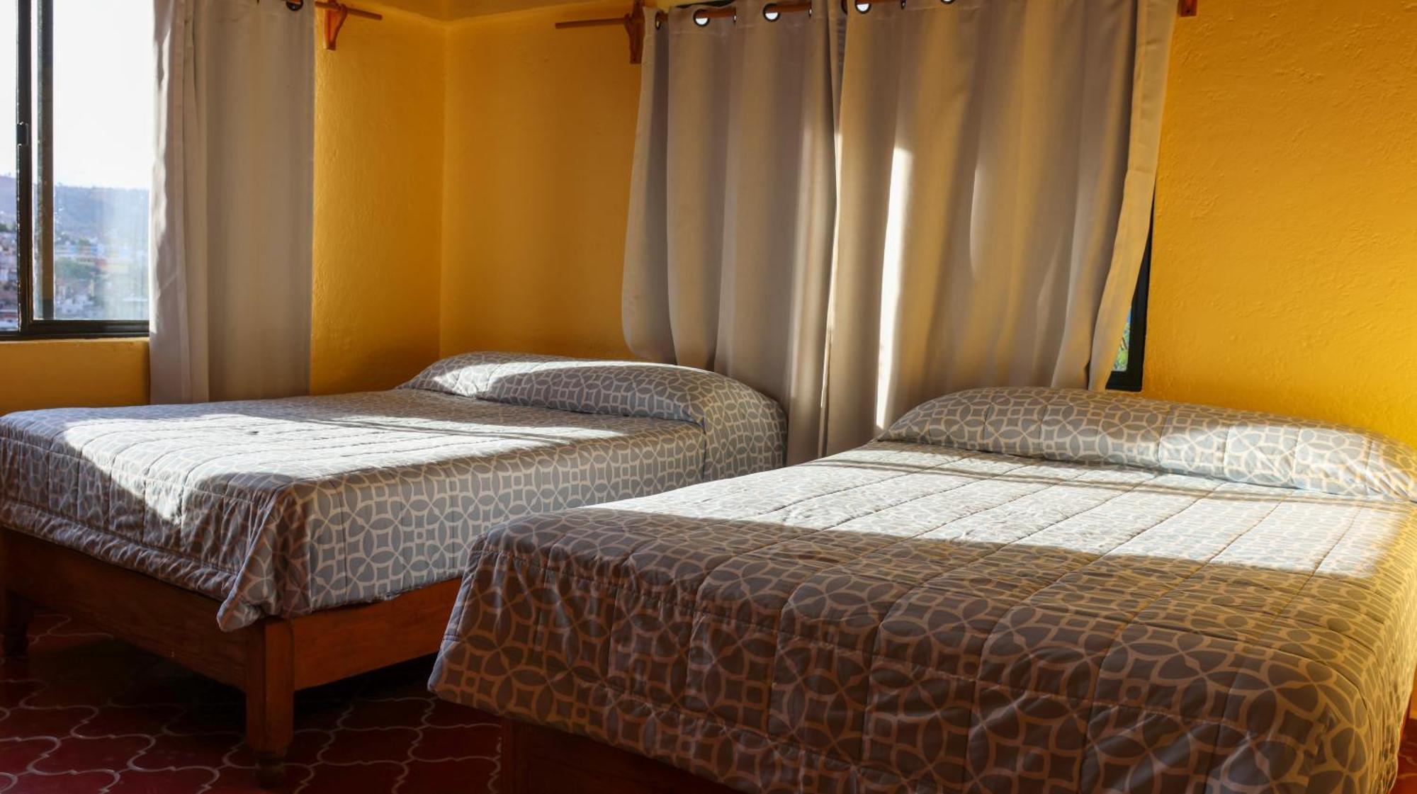 Posada La Mora - Hospedaje Panoramico Гуанахуато Екстериор снимка