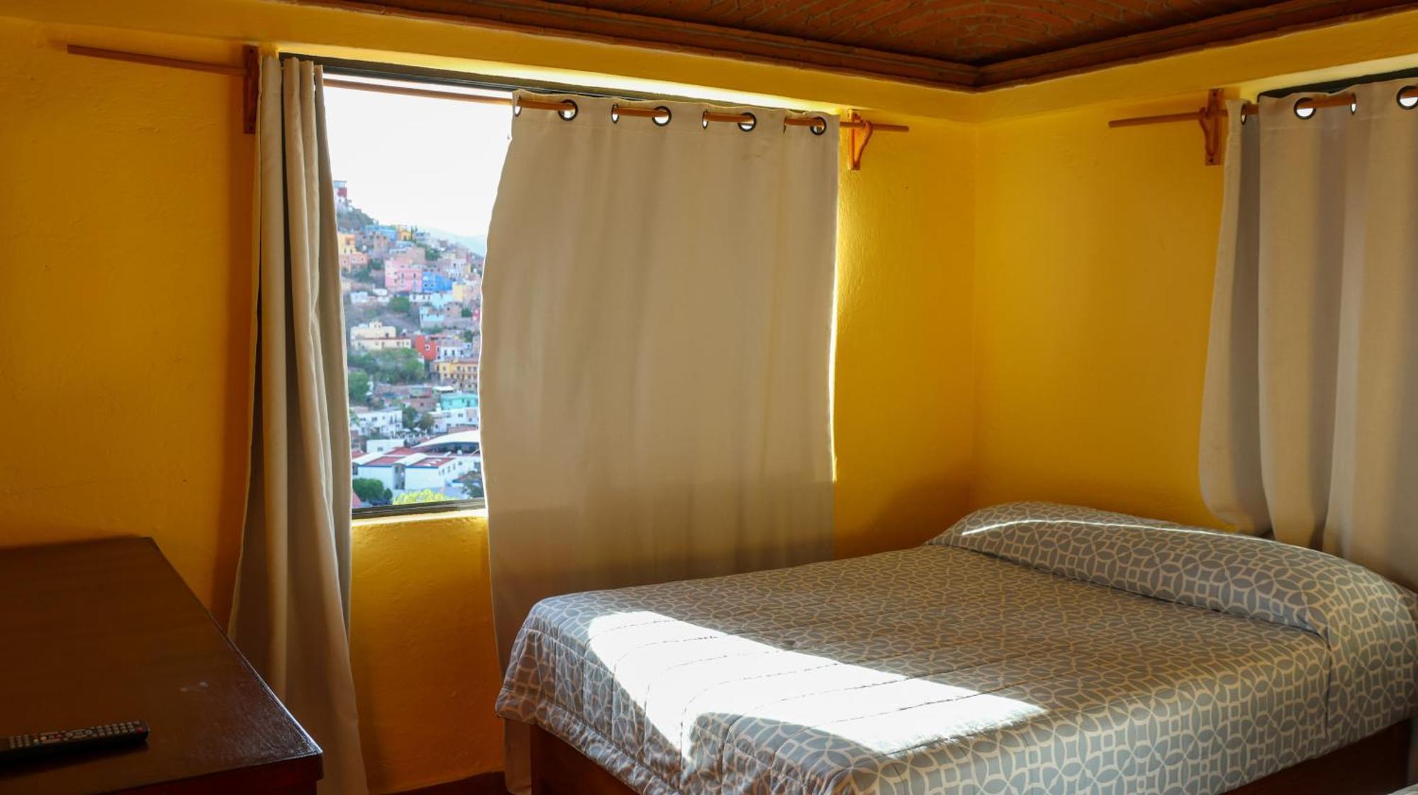 Posada La Mora - Hospedaje Panoramico Гуанахуато Екстериор снимка